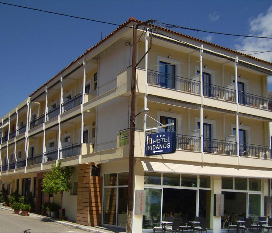 Iridanos Hotel Cảng Cảng Antikyra Ngoại thất bức ảnh